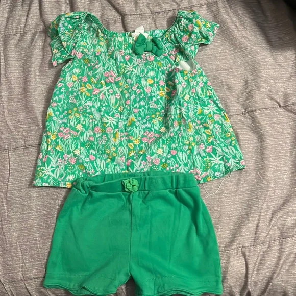 Shirt and short set - Picture 1 of 1